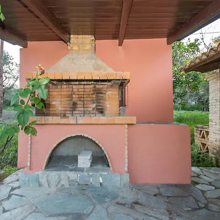 Acropole Hot Jacuzzi By 