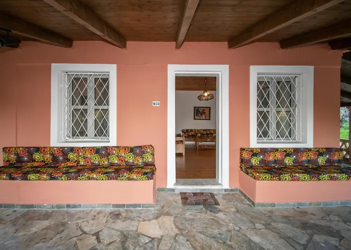 Acropole Hot Jacuzzi By 