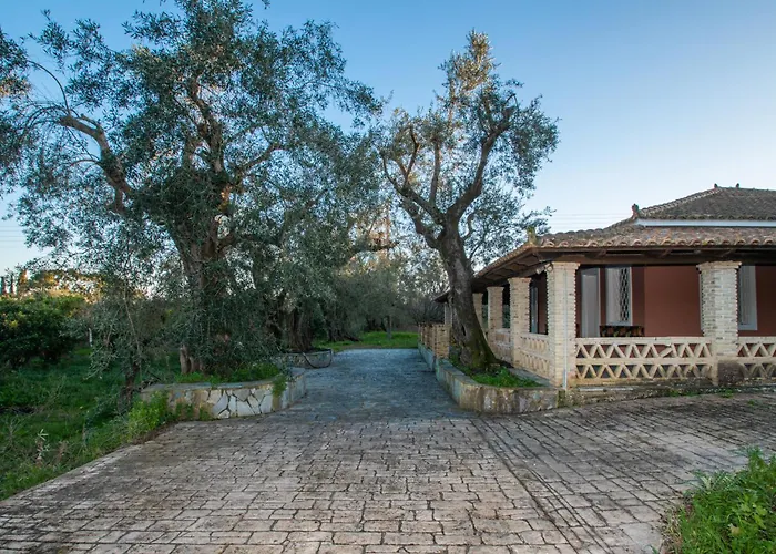 Acropole Hot Jacuzzi By 